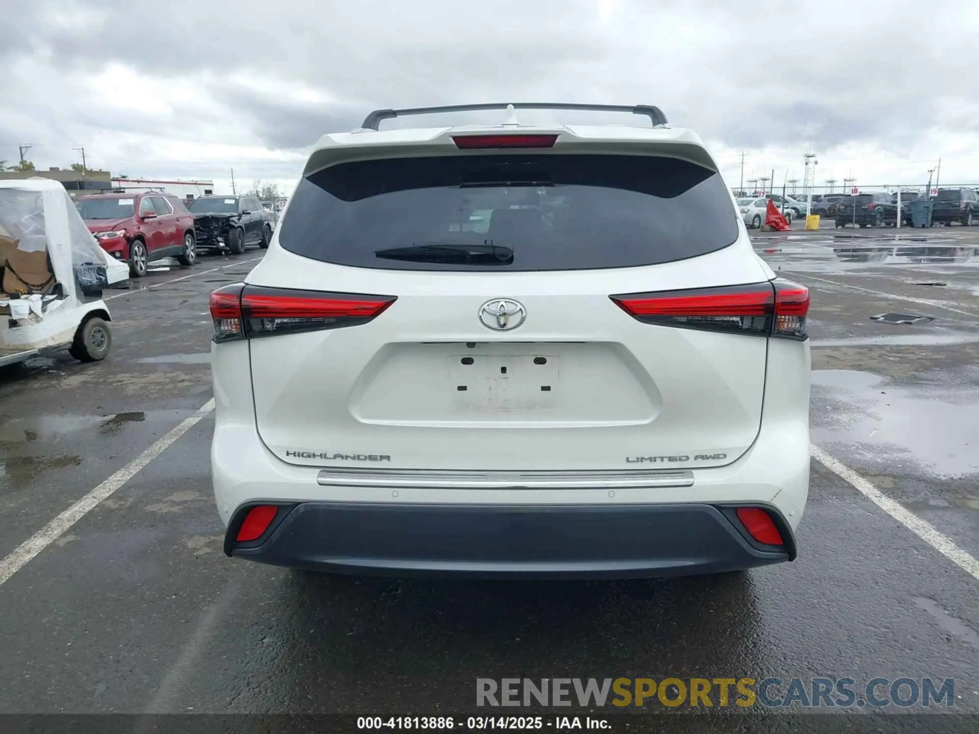15 Photograph of a damaged car 5TDDZRBH4LS044504 TOYOTA HIGHLANDER 2020