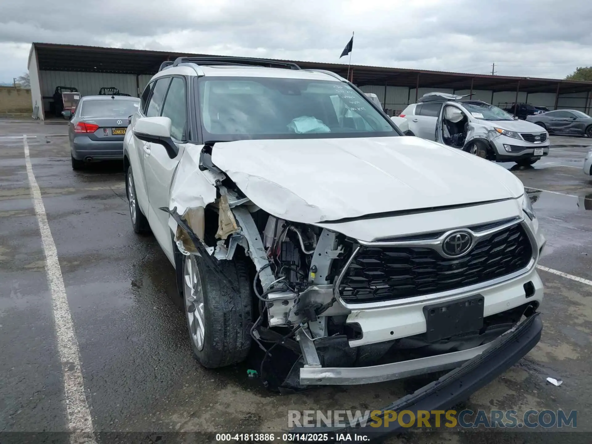 6 Photograph of a damaged car 5TDDZRBH4LS044504 TOYOTA HIGHLANDER 2020