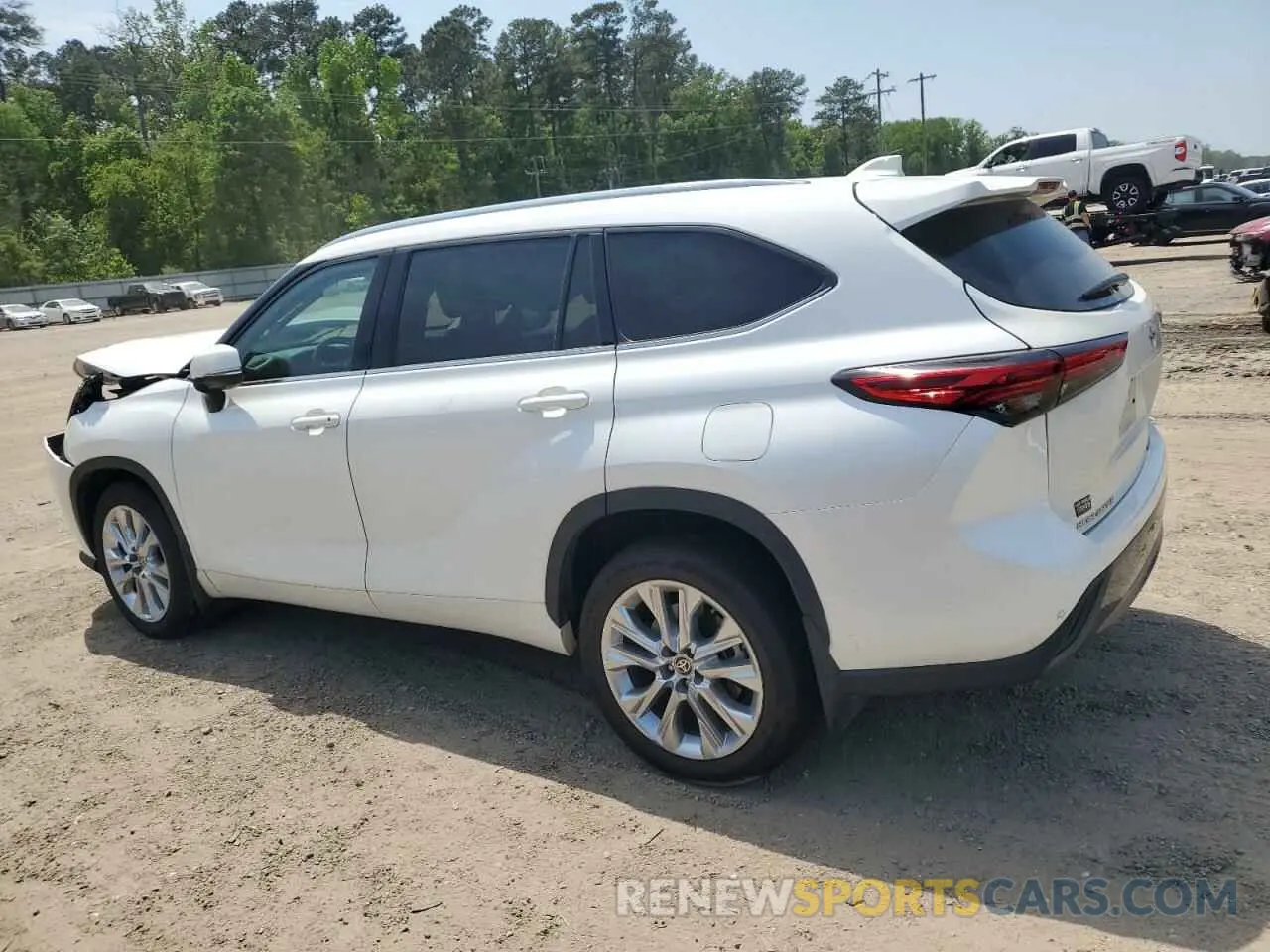 2 Photograph of a damaged car 5TDDZRBH5LS023273 TOYOTA HIGHLANDER 2020
