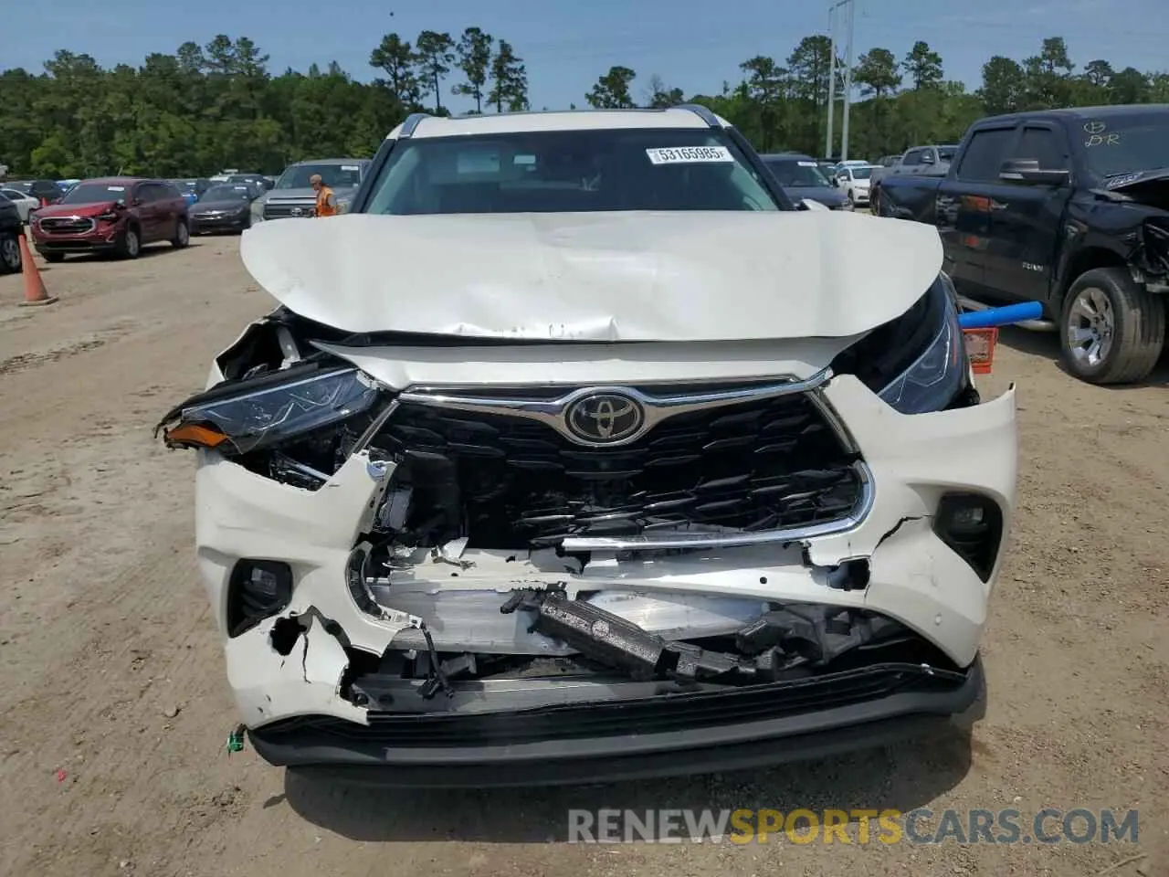 5 Photograph of a damaged car 5TDDZRBH5LS023273 TOYOTA HIGHLANDER 2020