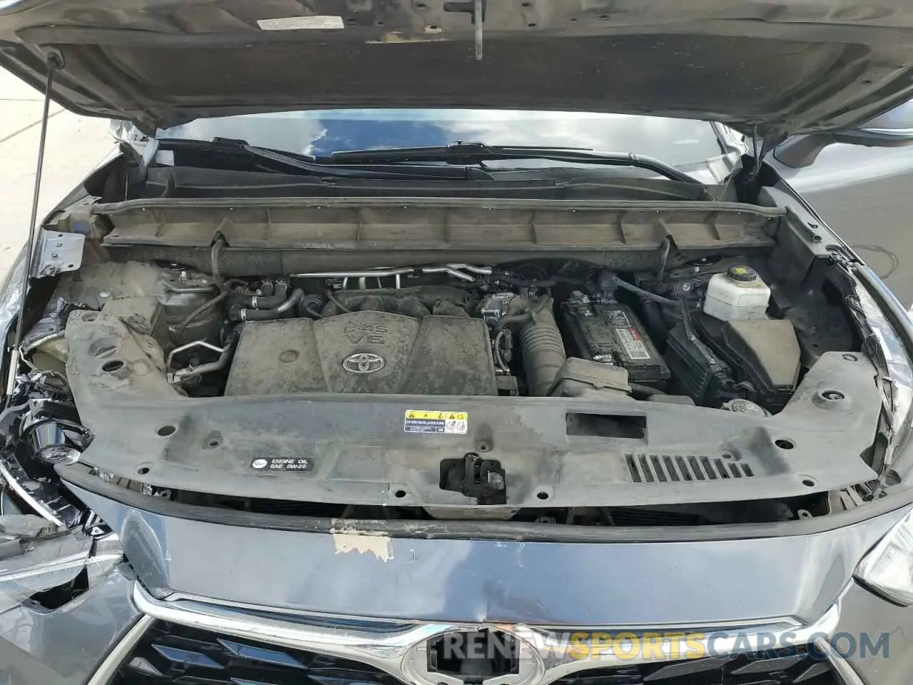 14 Photograph of a damaged car 5TDDZRBH5LS023452 TOYOTA HIGHLANDER 2020