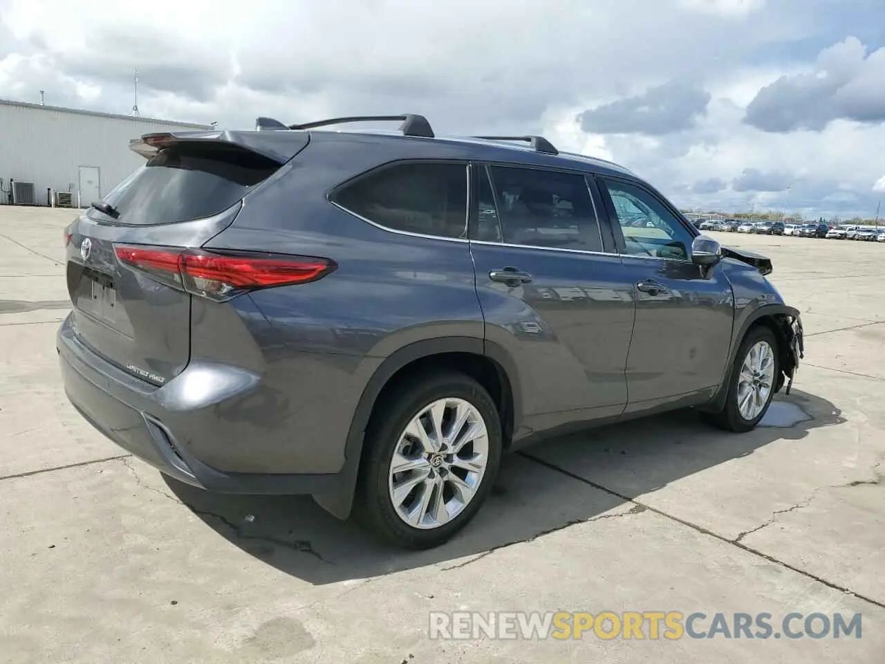 3 Photograph of a damaged car 5TDDZRBH5LS023452 TOYOTA HIGHLANDER 2020