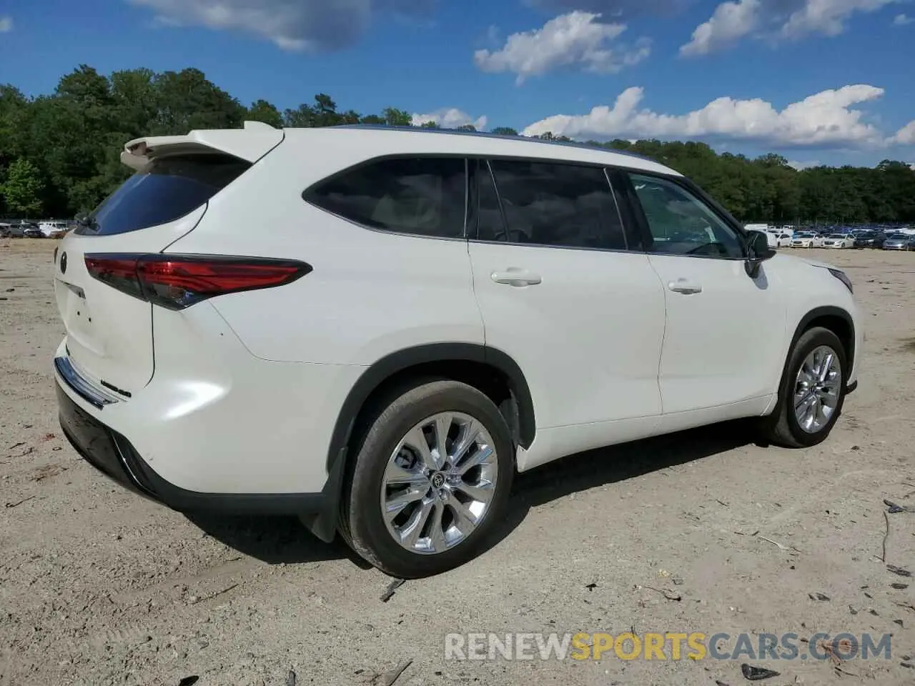 3 Photograph of a damaged car 5TDDZRBH5LS051090 TOYOTA HIGHLANDER 2020