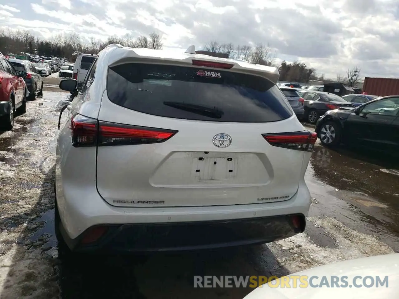 6 Photograph of a damaged car 5TDDZRBH6LS014016 TOYOTA HIGHLANDER 2020