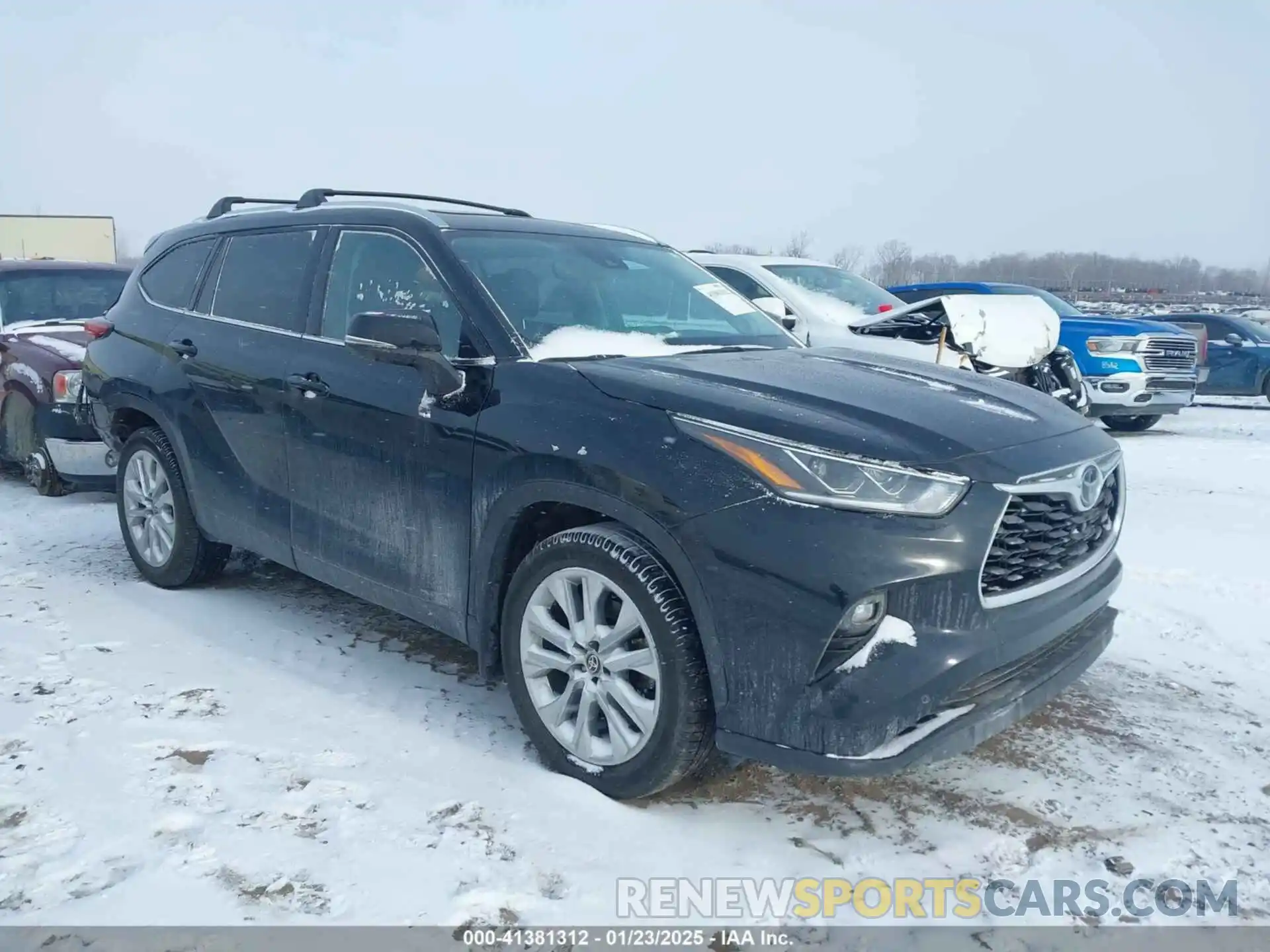 1 Photograph of a damaged car 5TDDZRBH7LS015210 TOYOTA HIGHLANDER 2020