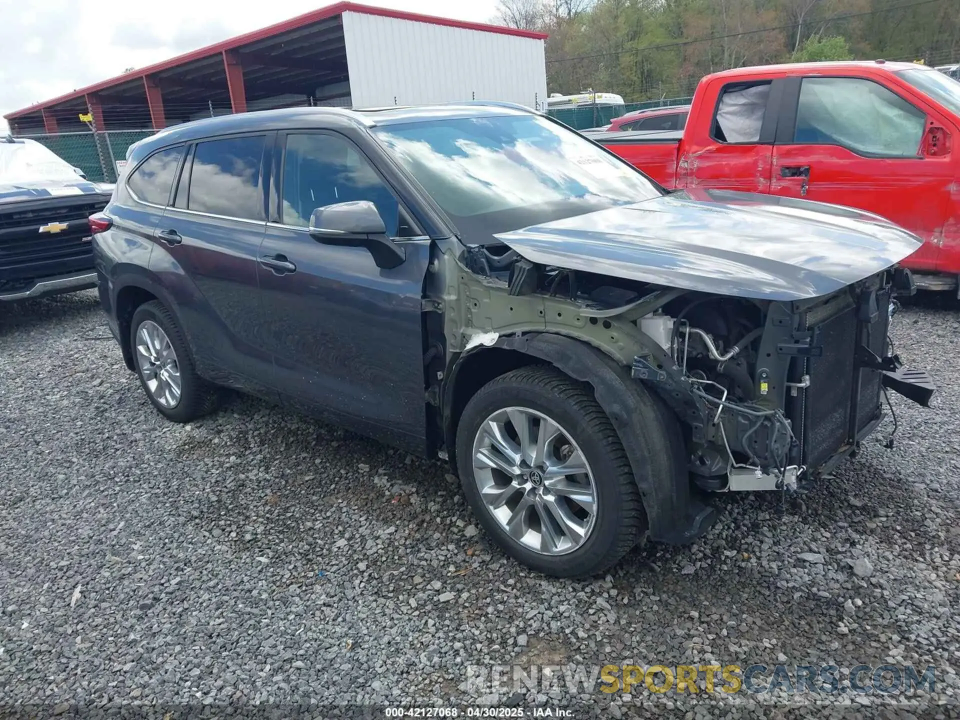 1 Photograph of a damaged car 5TDDZRBH7LS015529 TOYOTA HIGHLANDER 2020