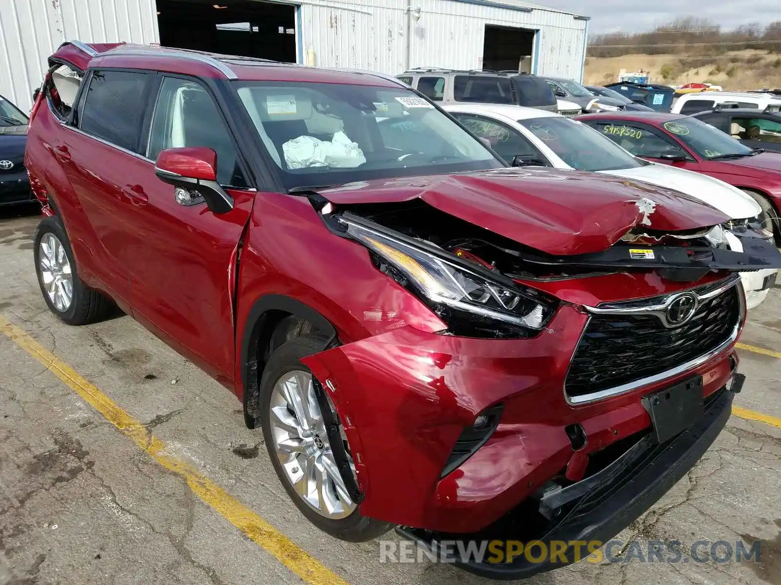 1 Photograph of a damaged car 5TDDZRBH7LS028457 TOYOTA HIGHLANDER 2020