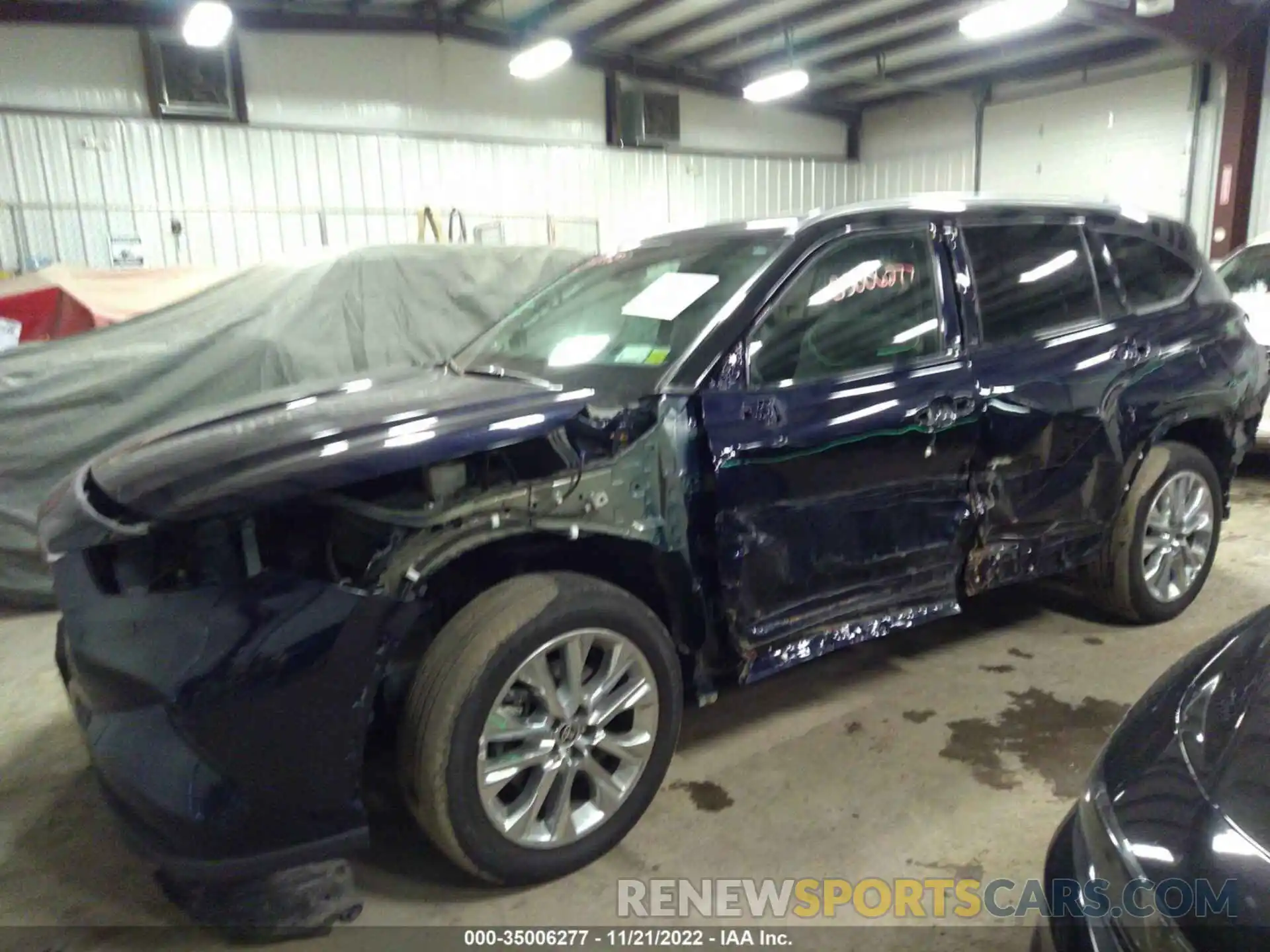 6 Photograph of a damaged car 5TDDZRBH8LS003311 TOYOTA HIGHLANDER 2020