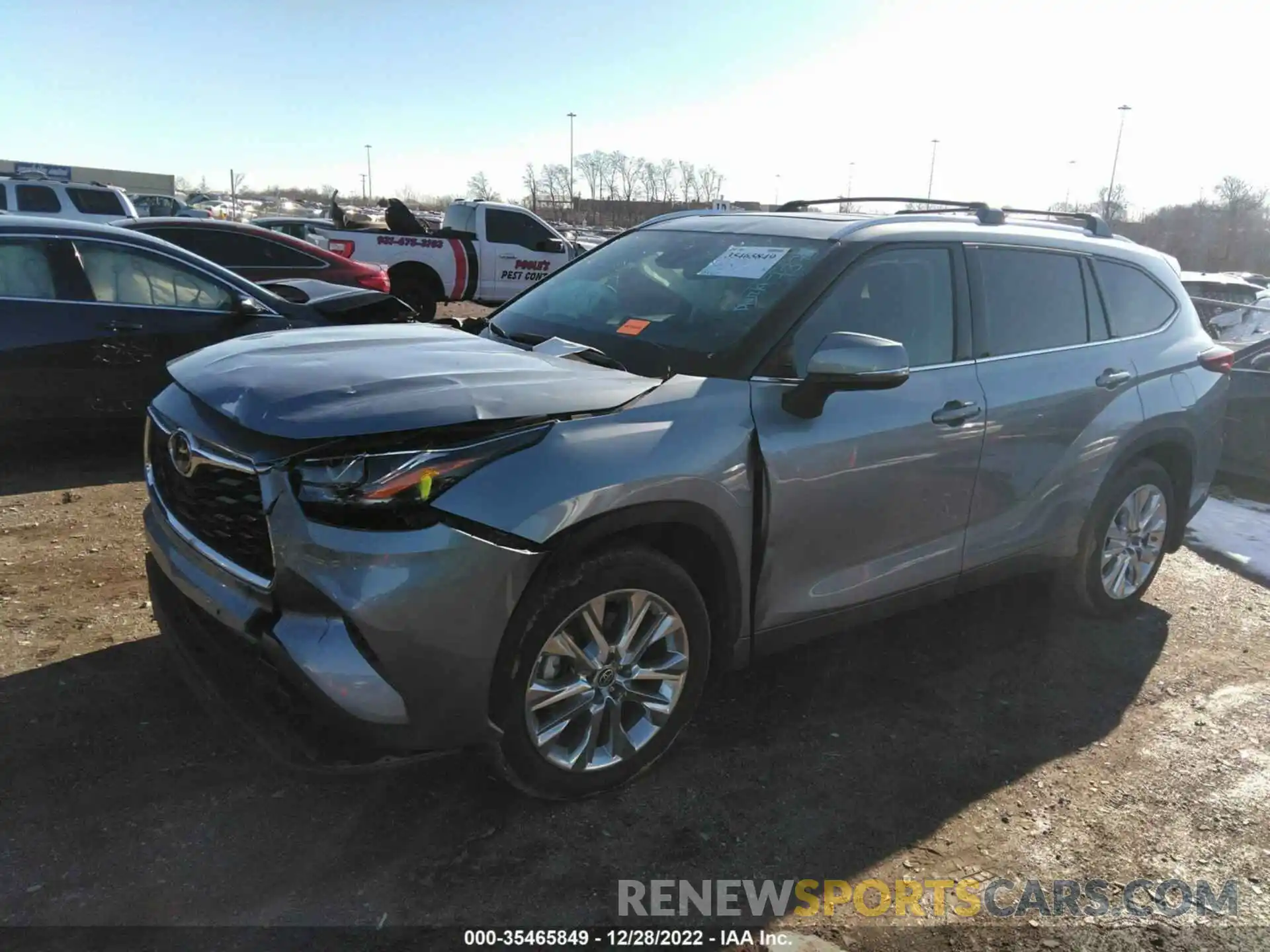 2 Photograph of a damaged car 5TDDZRBHXLS047374 TOYOTA HIGHLANDER 2020