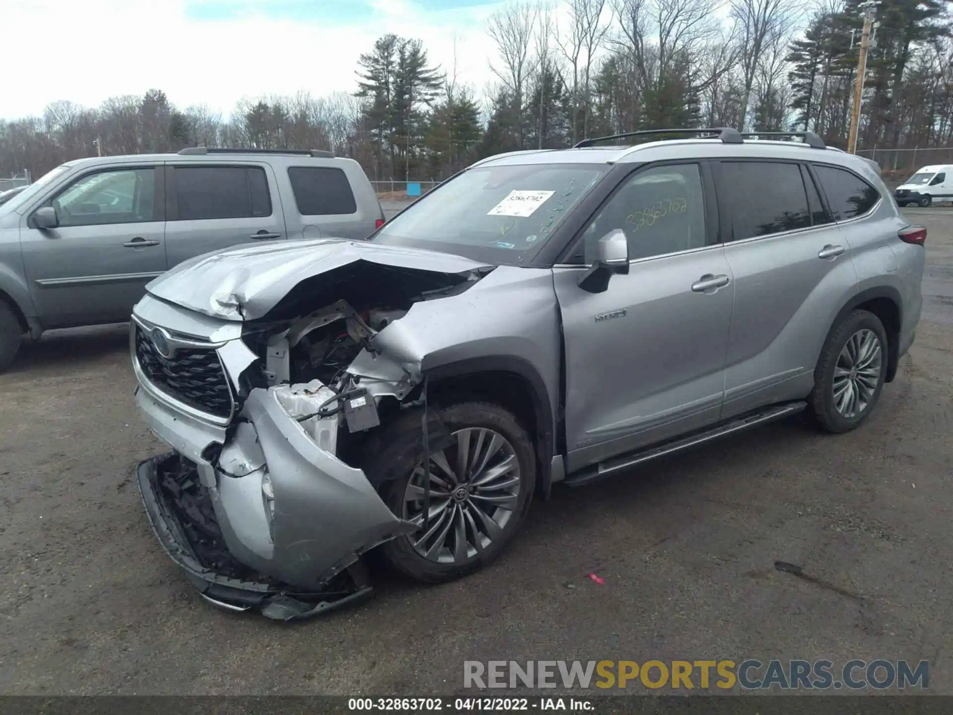 2 Photograph of a damaged car 5TDEBRCH0LS001379 TOYOTA HIGHLANDER 2020