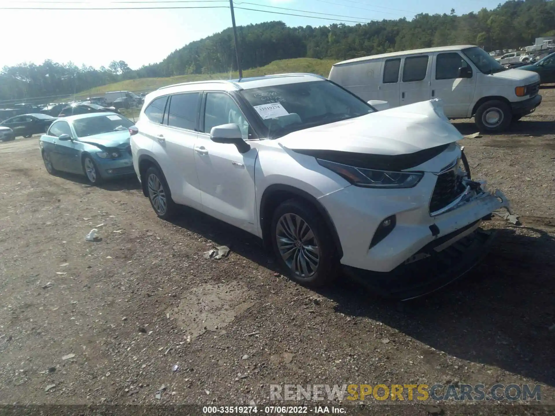 1 Photograph of a damaged car 5TDEBRCH0LS007599 TOYOTA HIGHLANDER 2020