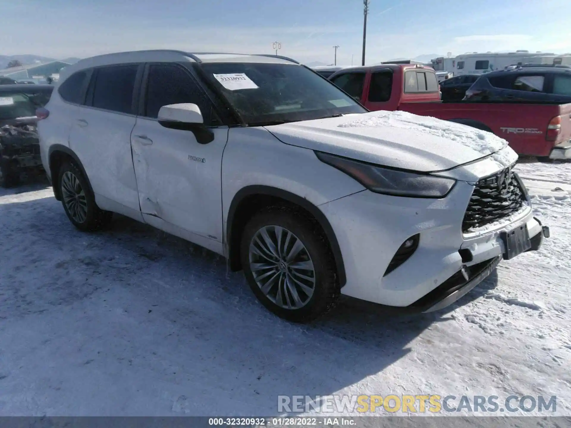 1 Photograph of a damaged car 5TDEBRCH0LS010261 TOYOTA HIGHLANDER 2020