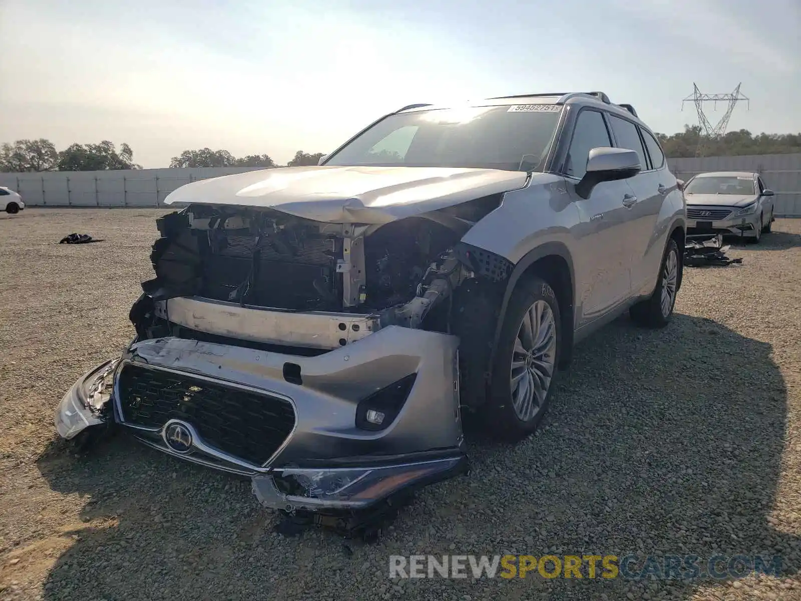 2 Photograph of a damaged car 5TDEBRCH2LS000945 TOYOTA HIGHLANDER 2020