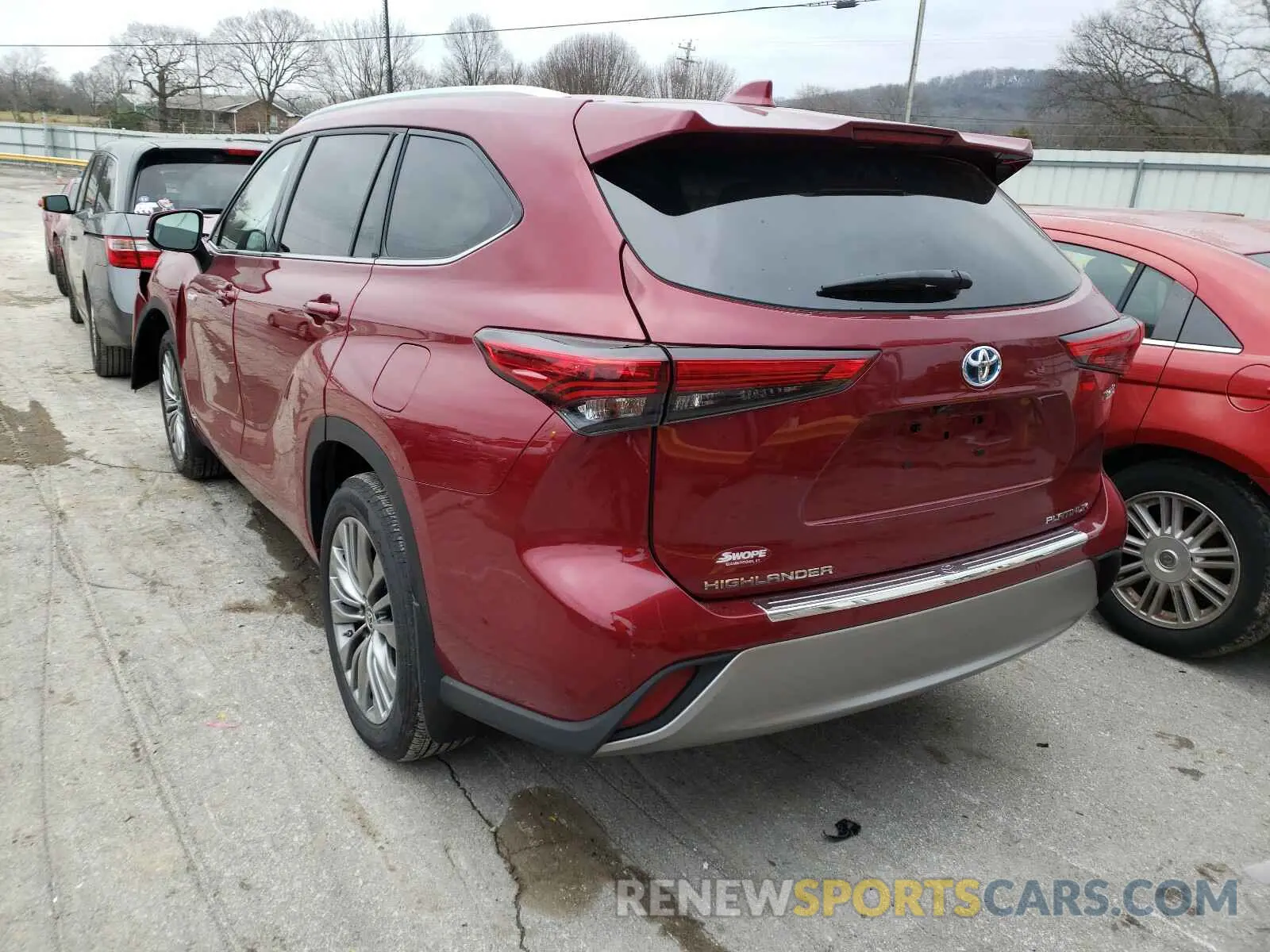3 Photograph of a damaged car 5TDEBRCH2LS010021 TOYOTA HIGHLANDER 2020