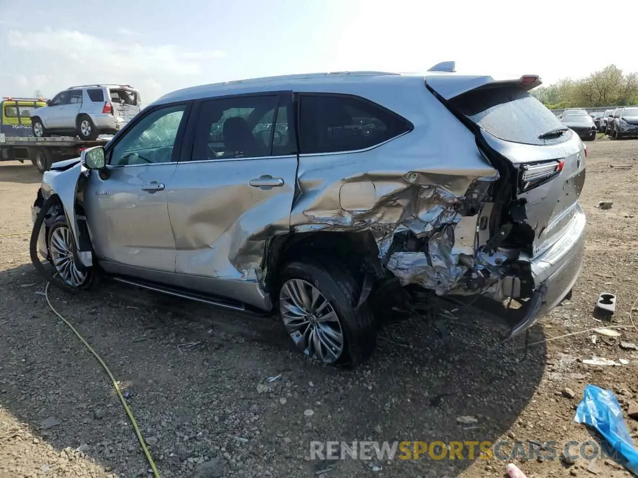 2 Photograph of a damaged car 5TDEBRCH4LS004852 TOYOTA HIGHLANDER 2020