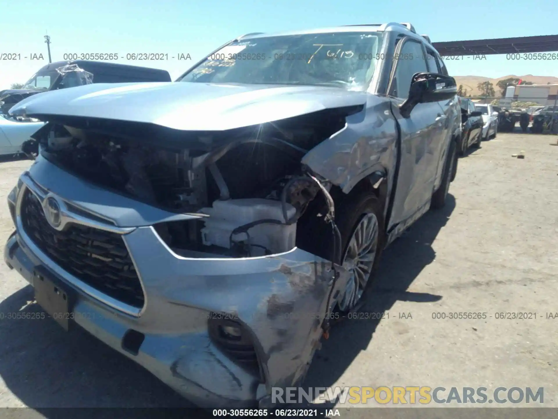 6 Photograph of a damaged car 5TDEBRCH6LS009213 TOYOTA HIGHLANDER 2020