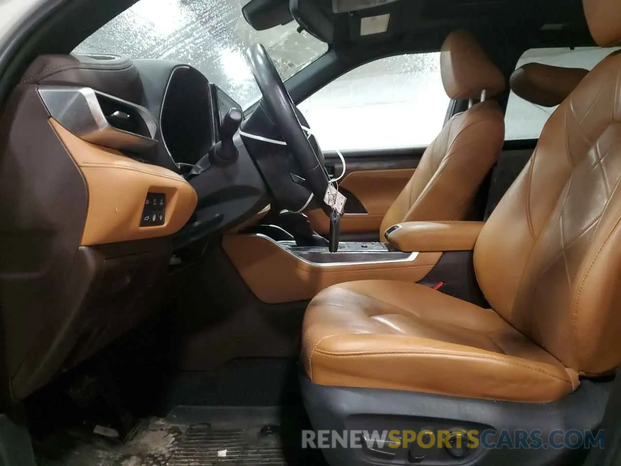 7 Photograph of a damaged car 5TDEBRCH8LS000920 TOYOTA HIGHLANDER 2020