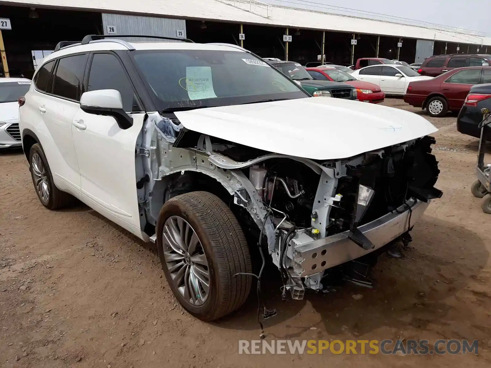 1 Photograph of a damaged car 5TDFZRAH4LS018267 TOYOTA HIGHLANDER 2020