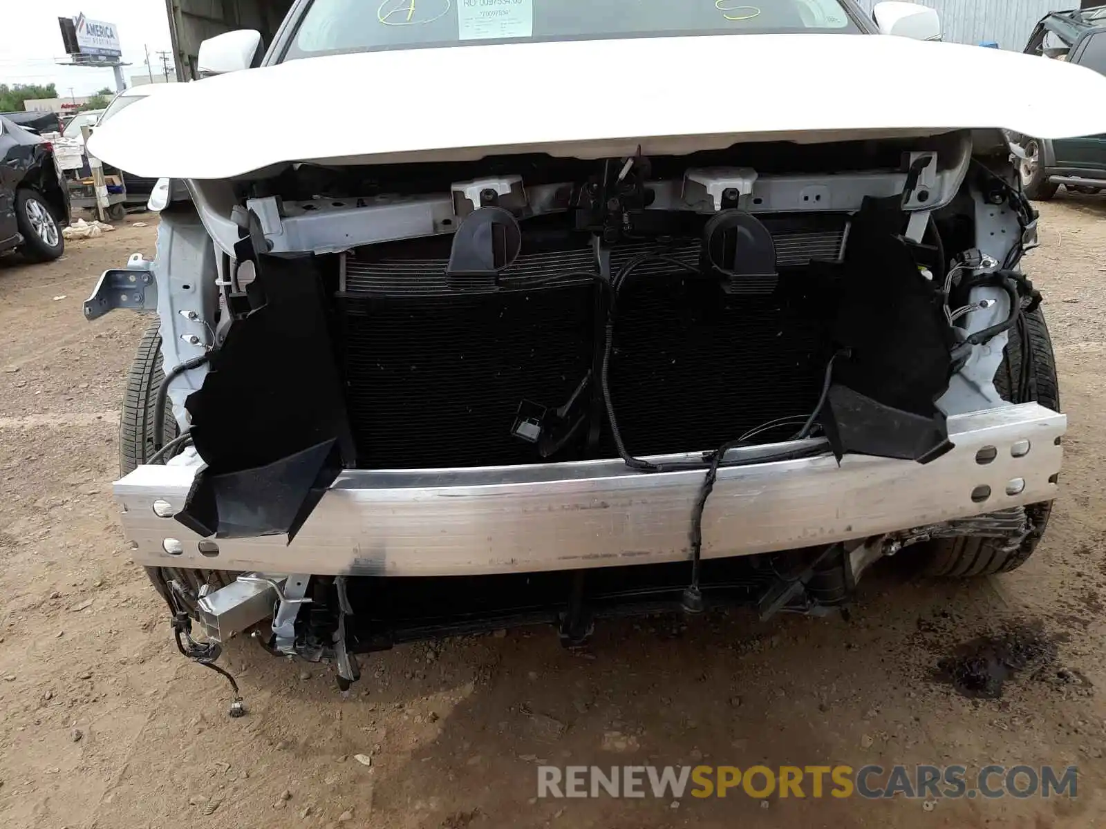 9 Photograph of a damaged car 5TDFZRAH4LS018267 TOYOTA HIGHLANDER 2020