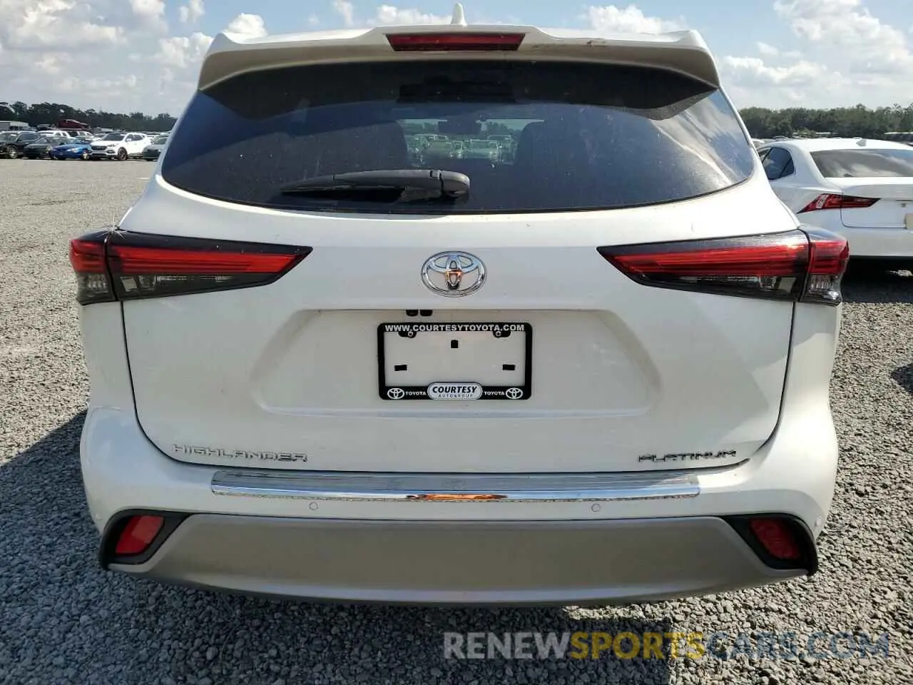 6 Photograph of a damaged car 5TDFZRAH4LS020939 TOYOTA HIGHLANDER 2020