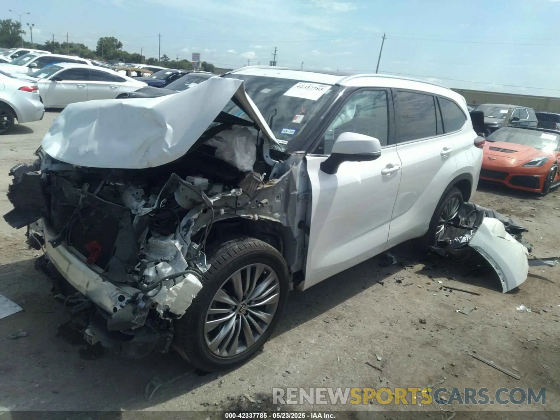 2 Photograph of a damaged car 5TDFZRAH7LS014357 TOYOTA HIGHLANDER 2020