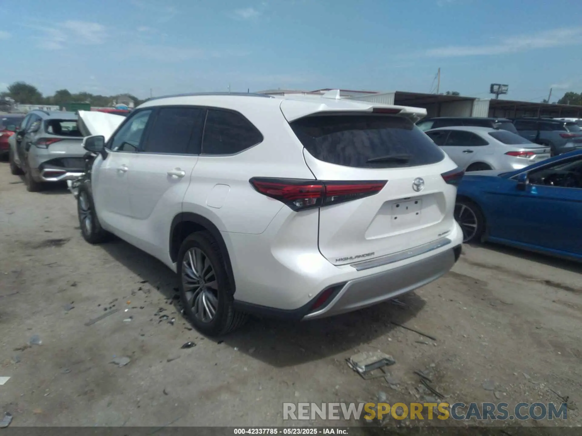 3 Photograph of a damaged car 5TDFZRAH7LS014357 TOYOTA HIGHLANDER 2020
