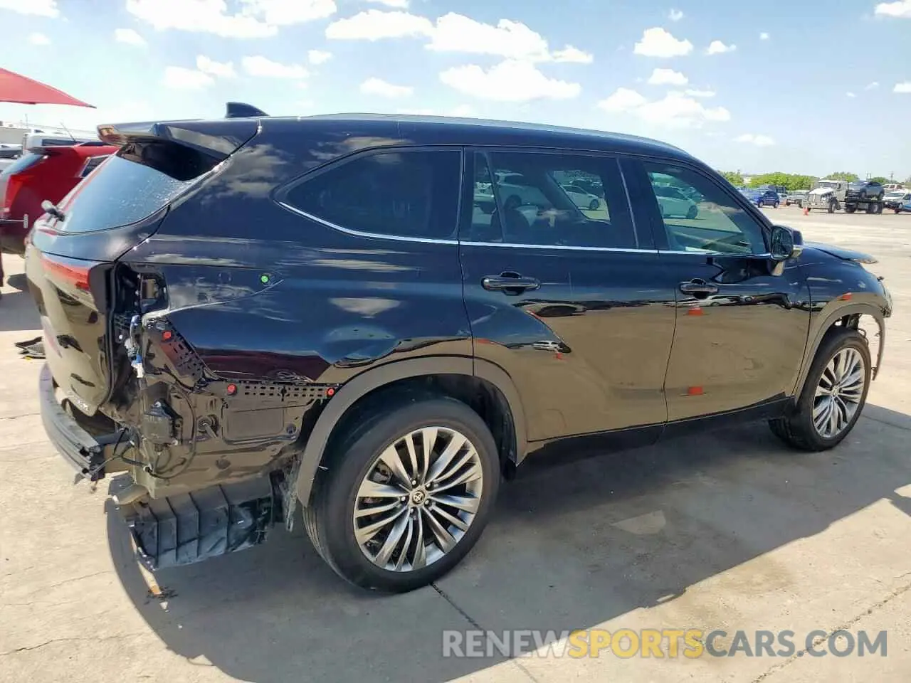3 Photograph of a damaged car 5TDFZRAH7LS027559 TOYOTA HIGHLANDER 2020