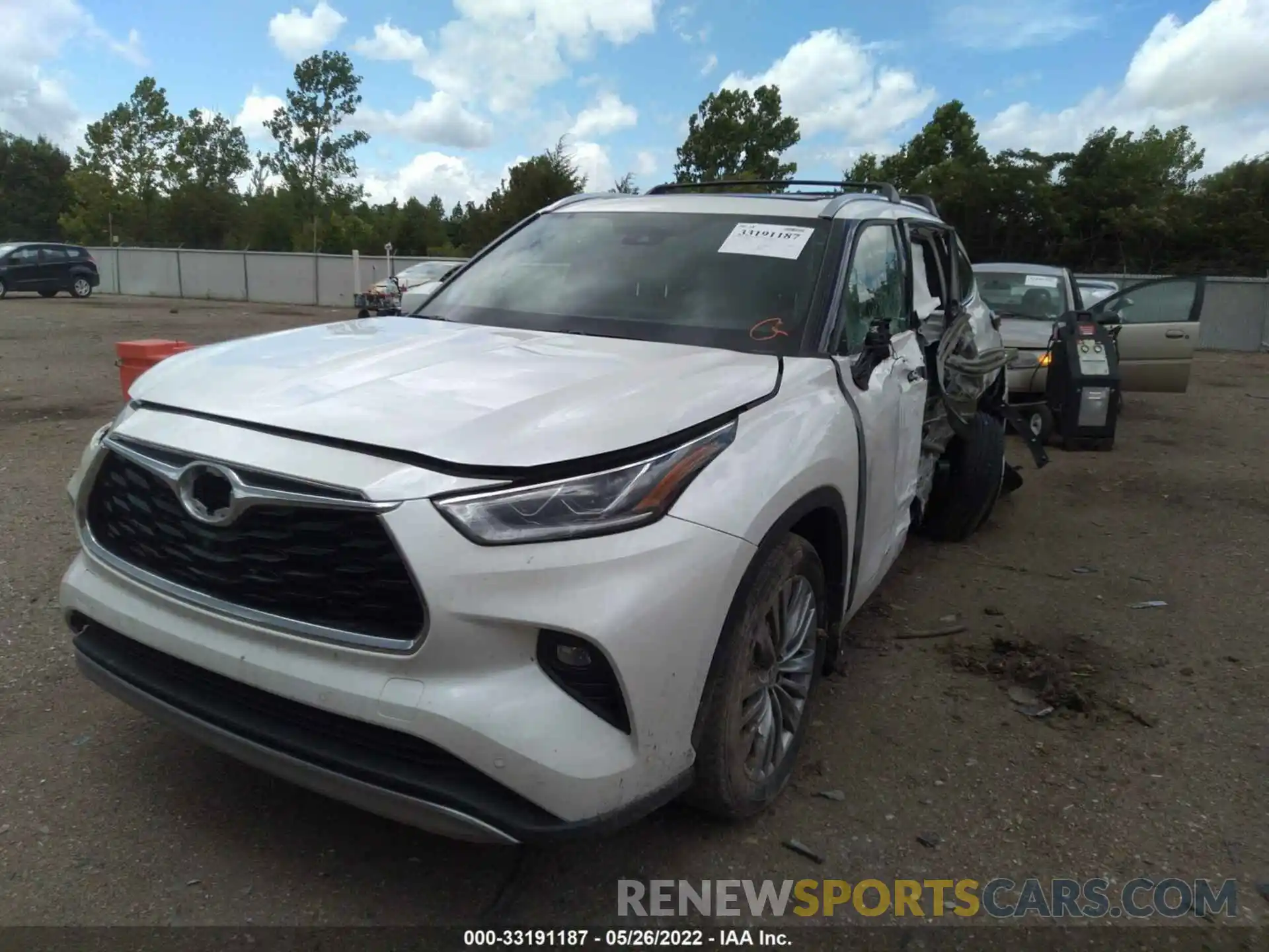 2 Photograph of a damaged car 5TDFZRAHXLS016684 TOYOTA HIGHLANDER 2020