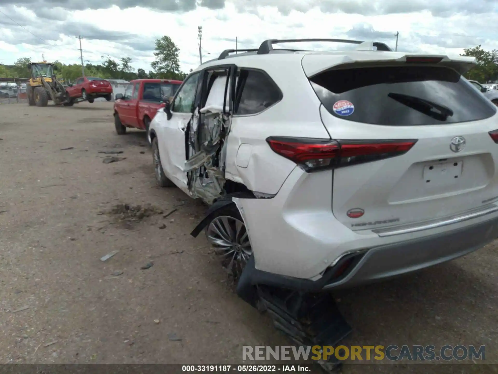 3 Photograph of a damaged car 5TDFZRAHXLS016684 TOYOTA HIGHLANDER 2020