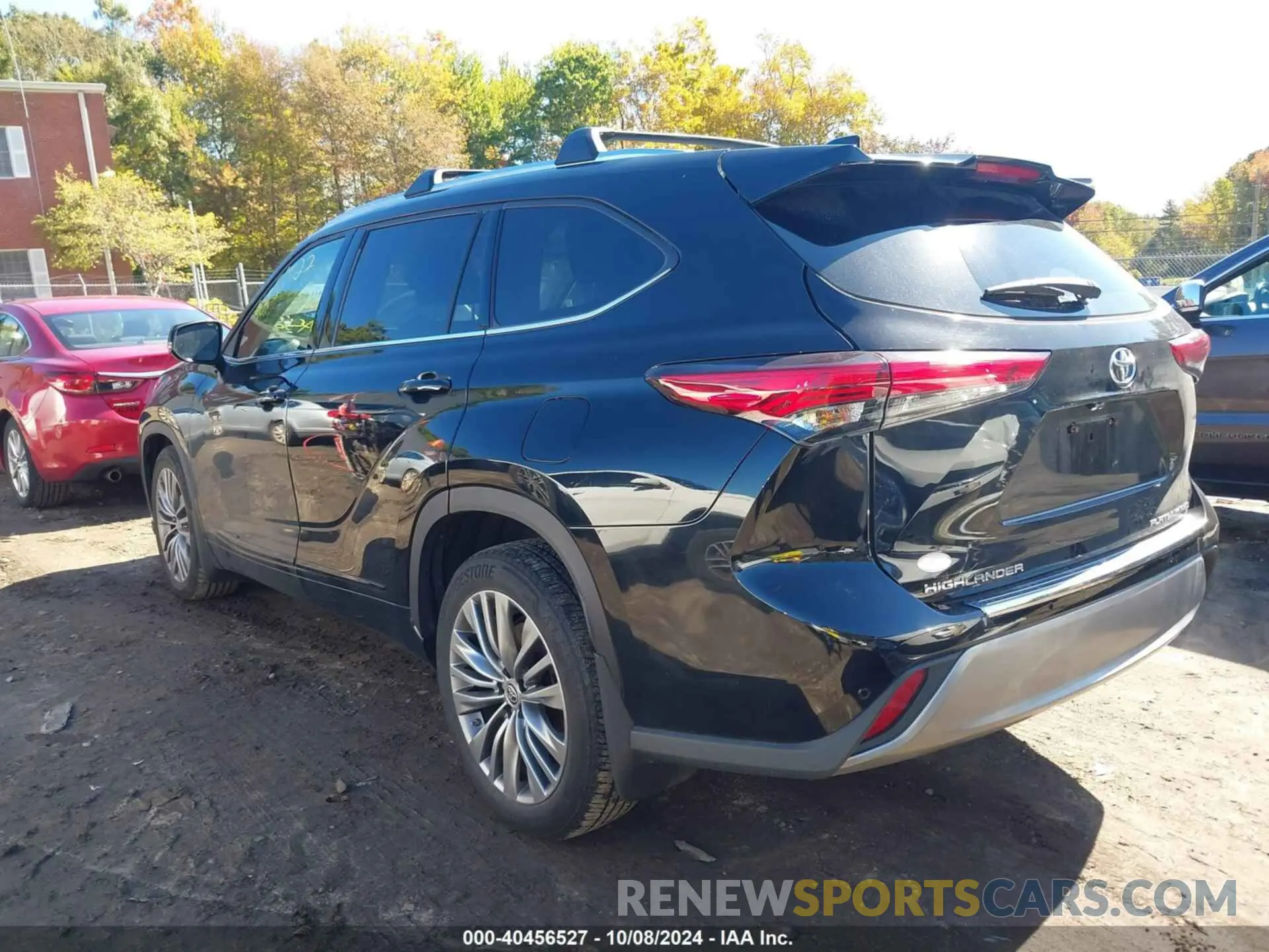3 Photograph of a damaged car 5TDFZRBH0LS016126 TOYOTA HIGHLANDER 2020