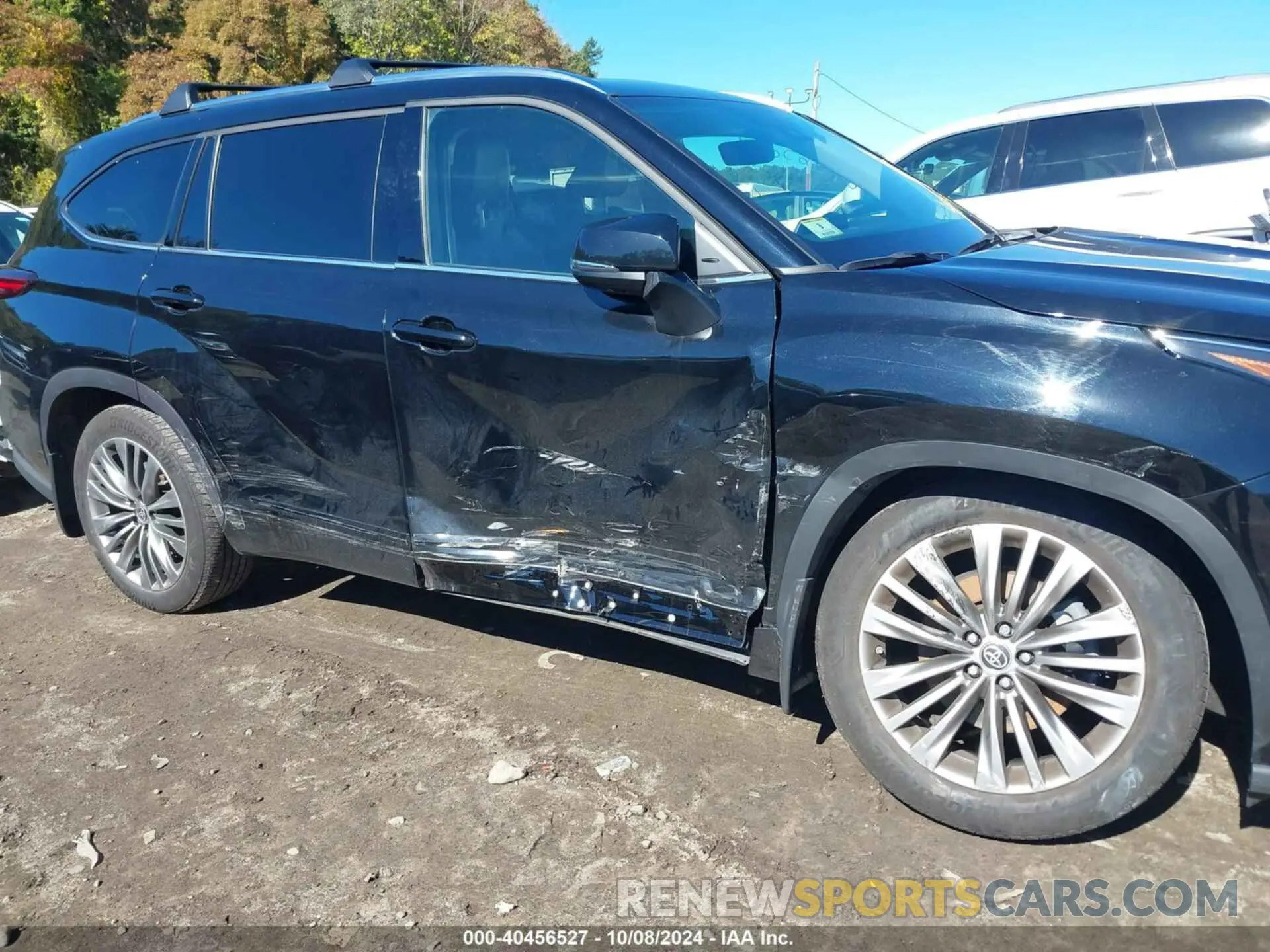 6 Photograph of a damaged car 5TDFZRBH0LS016126 TOYOTA HIGHLANDER 2020
