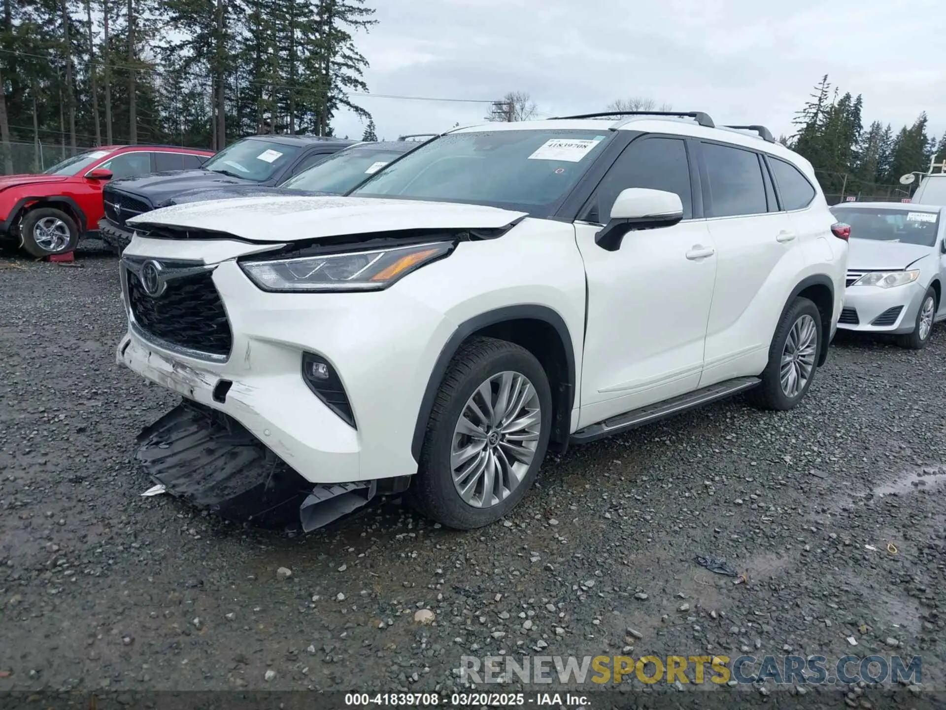 2 Photograph of a damaged car 5TDFZRBH0LS039681 TOYOTA HIGHLANDER 2020