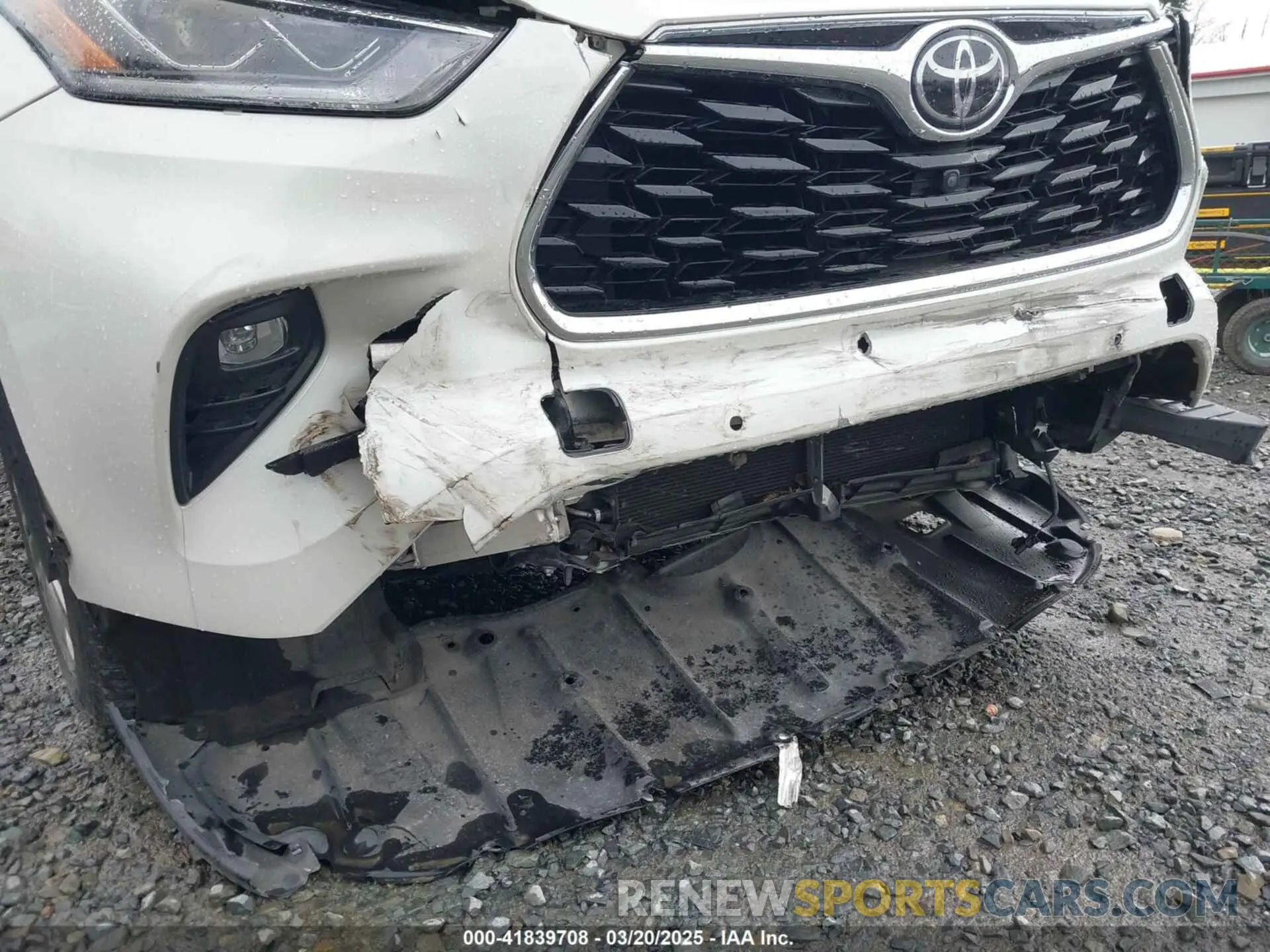6 Photograph of a damaged car 5TDFZRBH0LS039681 TOYOTA HIGHLANDER 2020