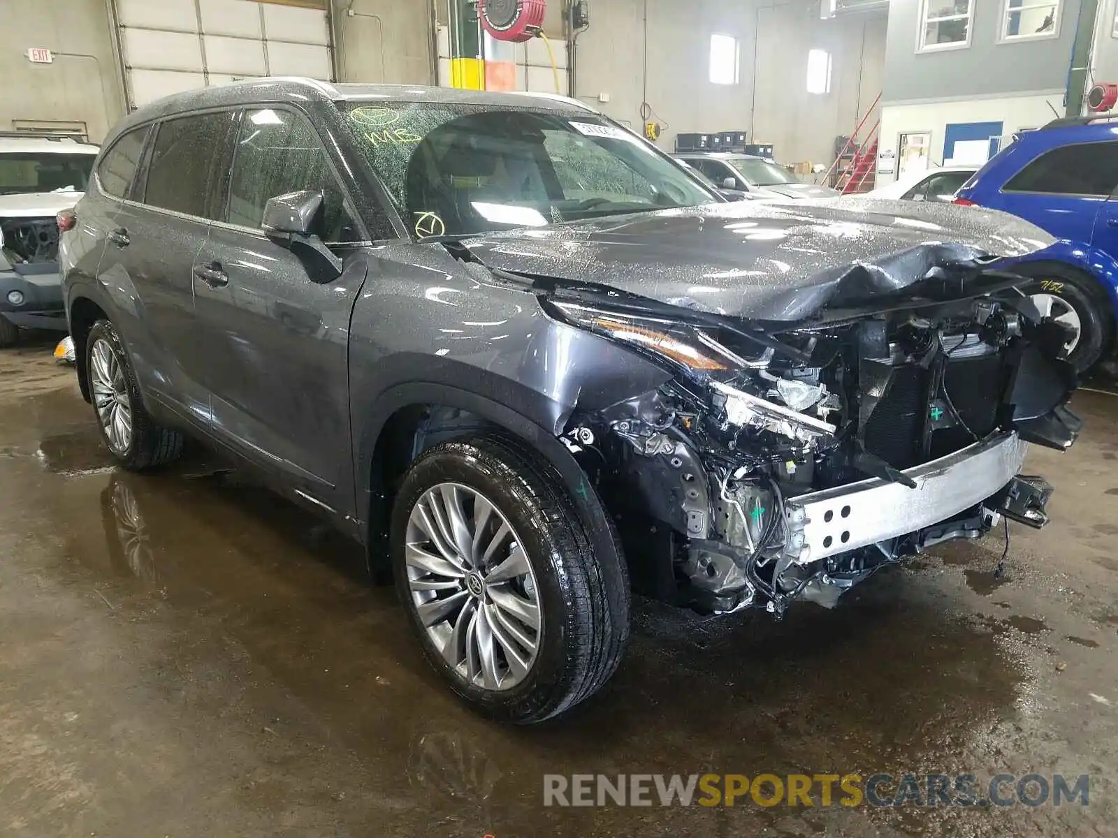 1 Photograph of a damaged car 5TDFZRBH1LS017334 TOYOTA HIGHLANDER 2020