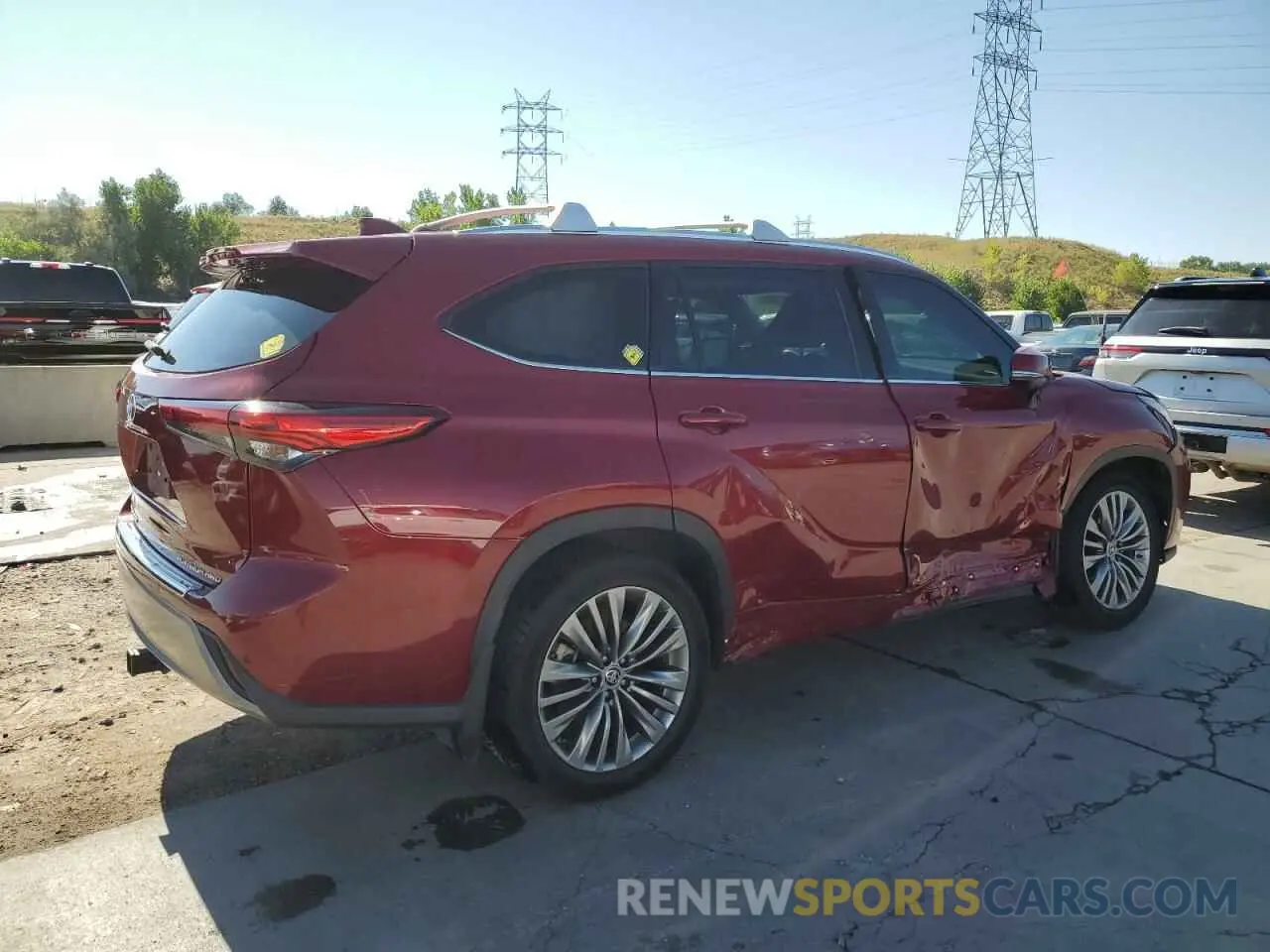 3 Photograph of a damaged car 5TDFZRBH1LS020587 TOYOTA HIGHLANDER 2020