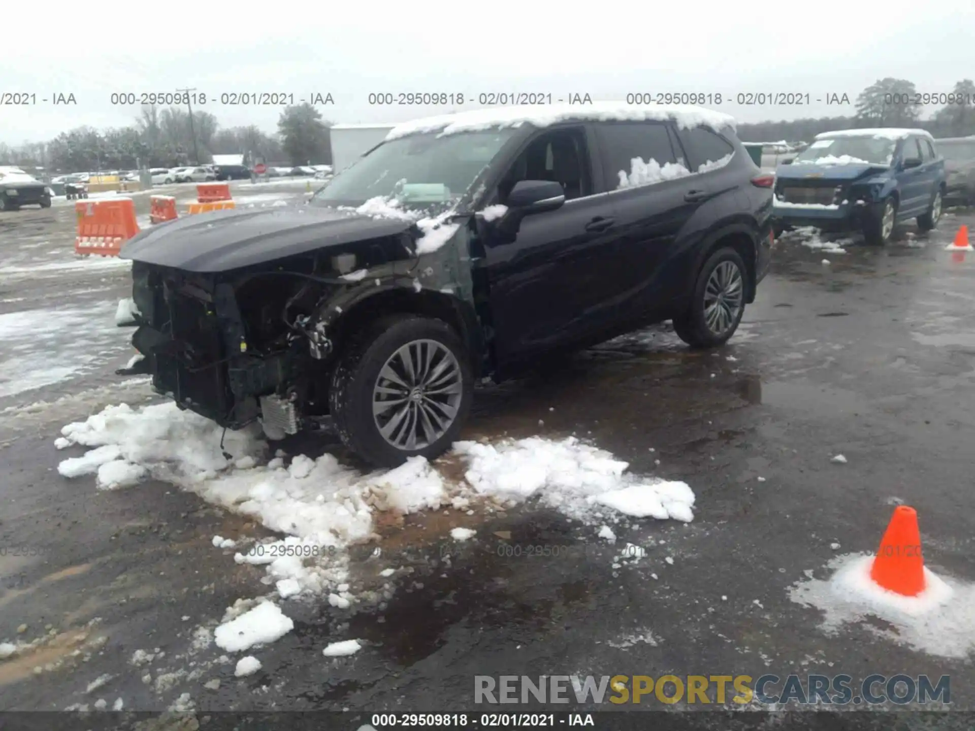 2 Photograph of a damaged car 5TDFZRBH3LS018792 TOYOTA HIGHLANDER 2020