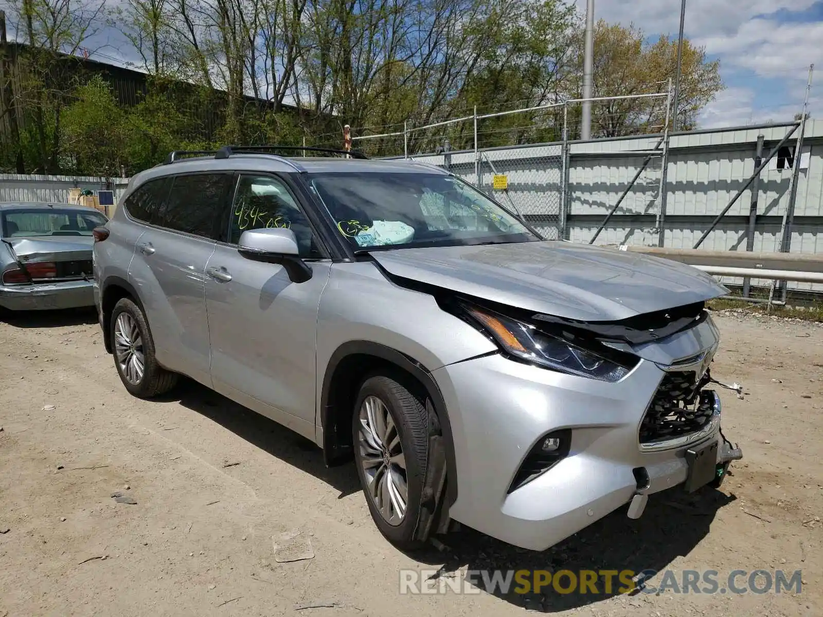 1 Photograph of a damaged car 5TDFZRBH4LS054068 TOYOTA HIGHLANDER 2020