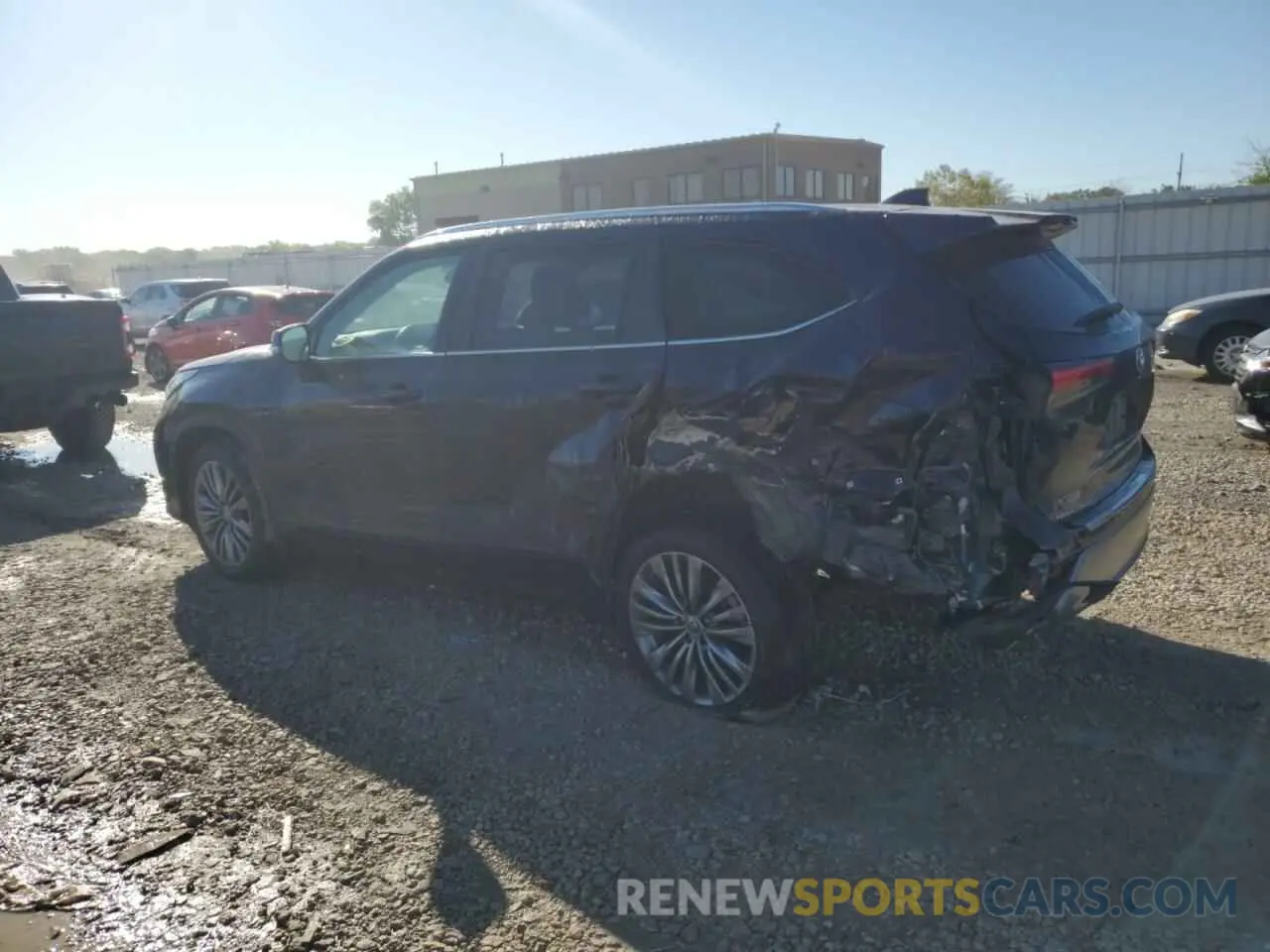 2 Photograph of a damaged car 5TDFZRBH5LS008457 TOYOTA HIGHLANDER 2020