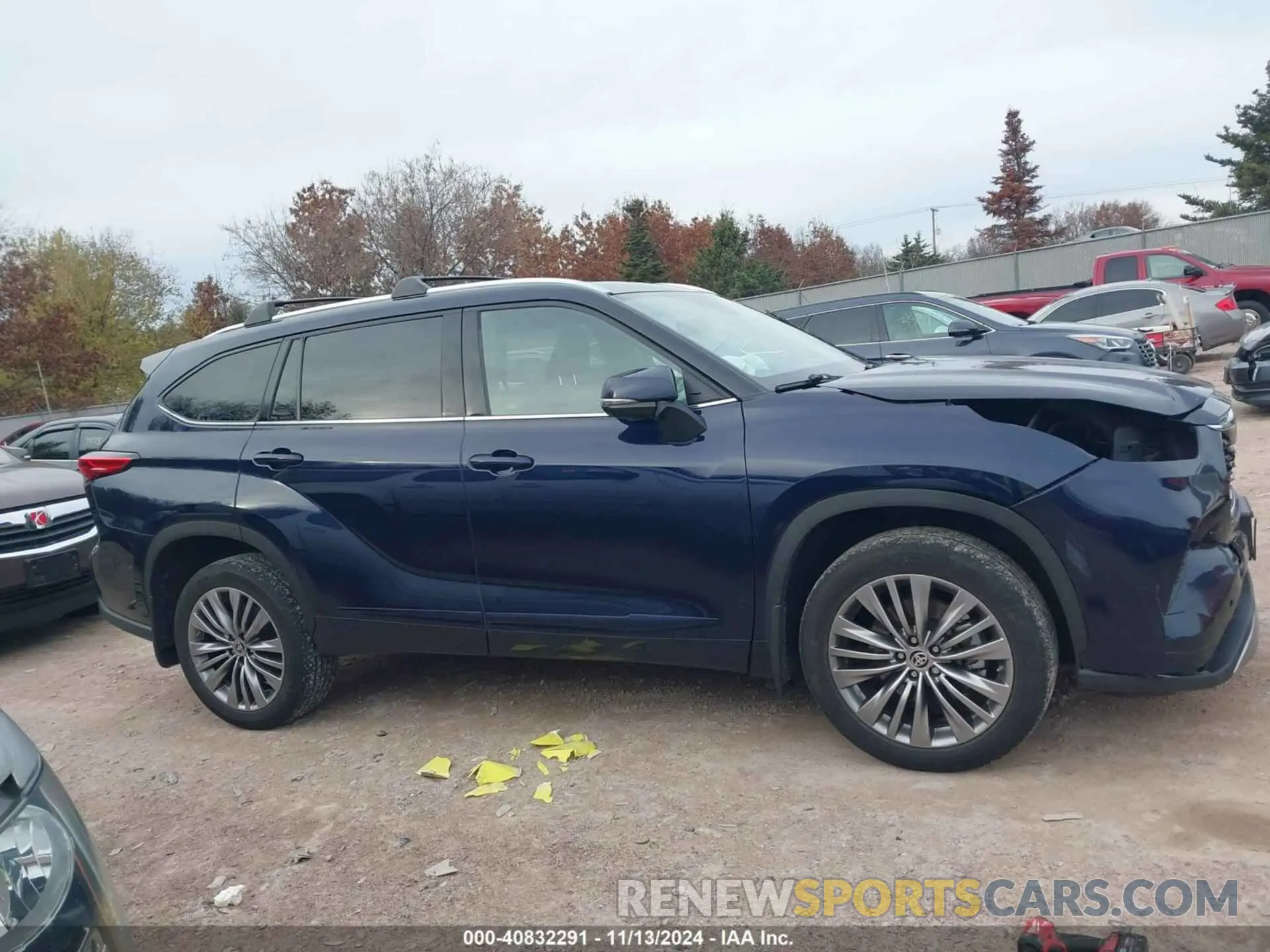 14 Photograph of a damaged car 5TDFZRBH6LS004028 TOYOTA HIGHLANDER 2020