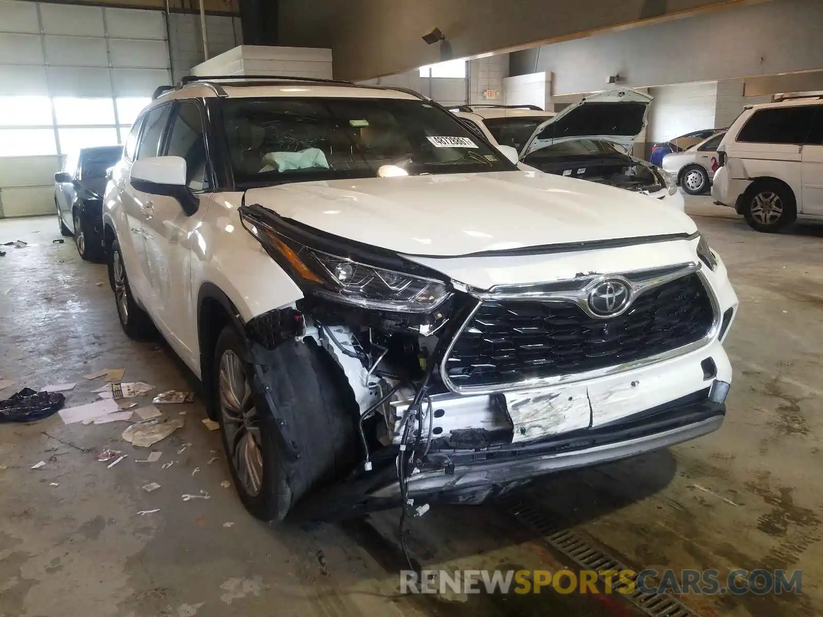 1 Photograph of a damaged car 5TDFZRBH7LS023218 TOYOTA HIGHLANDER 2020