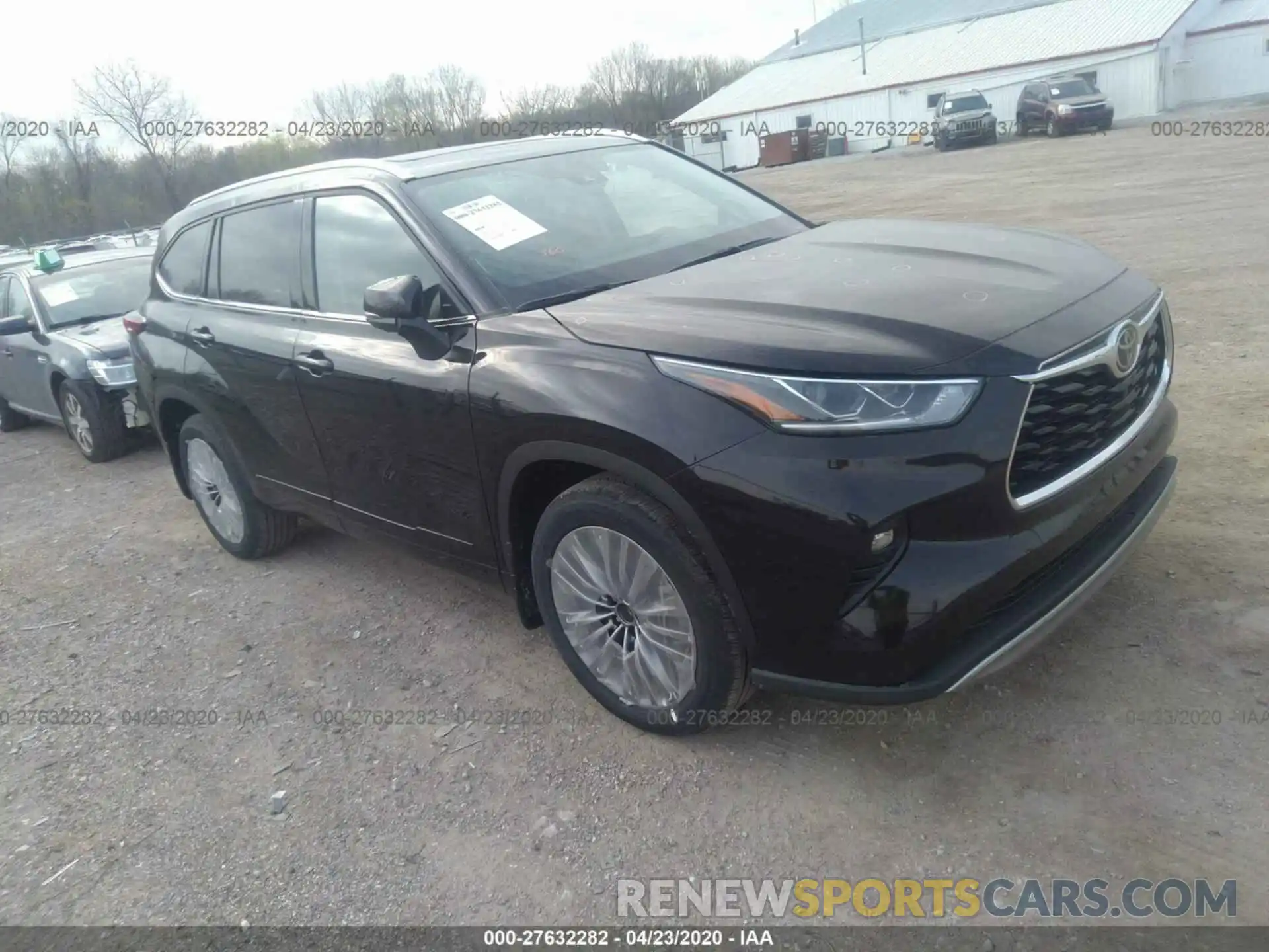 1 Photograph of a damaged car 5TDFZRBH9LS012379 TOYOTA HIGHLANDER 2020