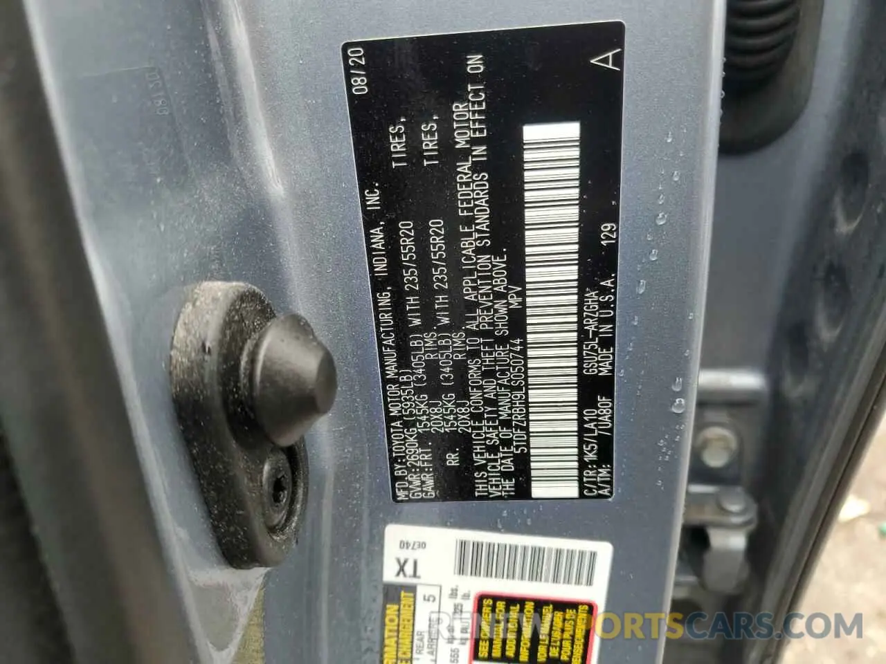 13 Photograph of a damaged car 5TDFZRBH9LS050744 TOYOTA HIGHLANDER 2020