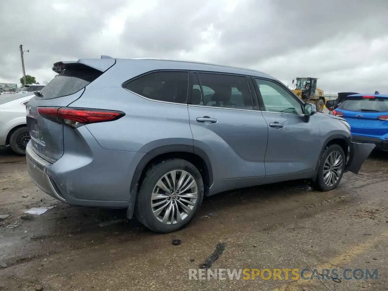 3 Photograph of a damaged car 5TDFZRBH9LS050744 TOYOTA HIGHLANDER 2020