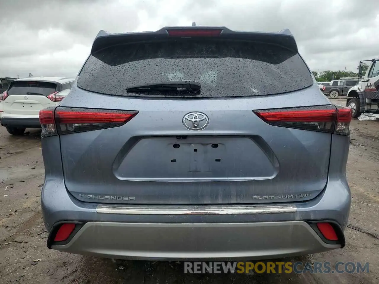 6 Photograph of a damaged car 5TDFZRBH9LS050744 TOYOTA HIGHLANDER 2020