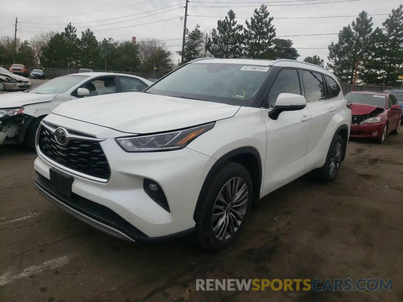 2 Photograph of a damaged car 5TDFZRBHXLS018918 TOYOTA HIGHLANDER 2020