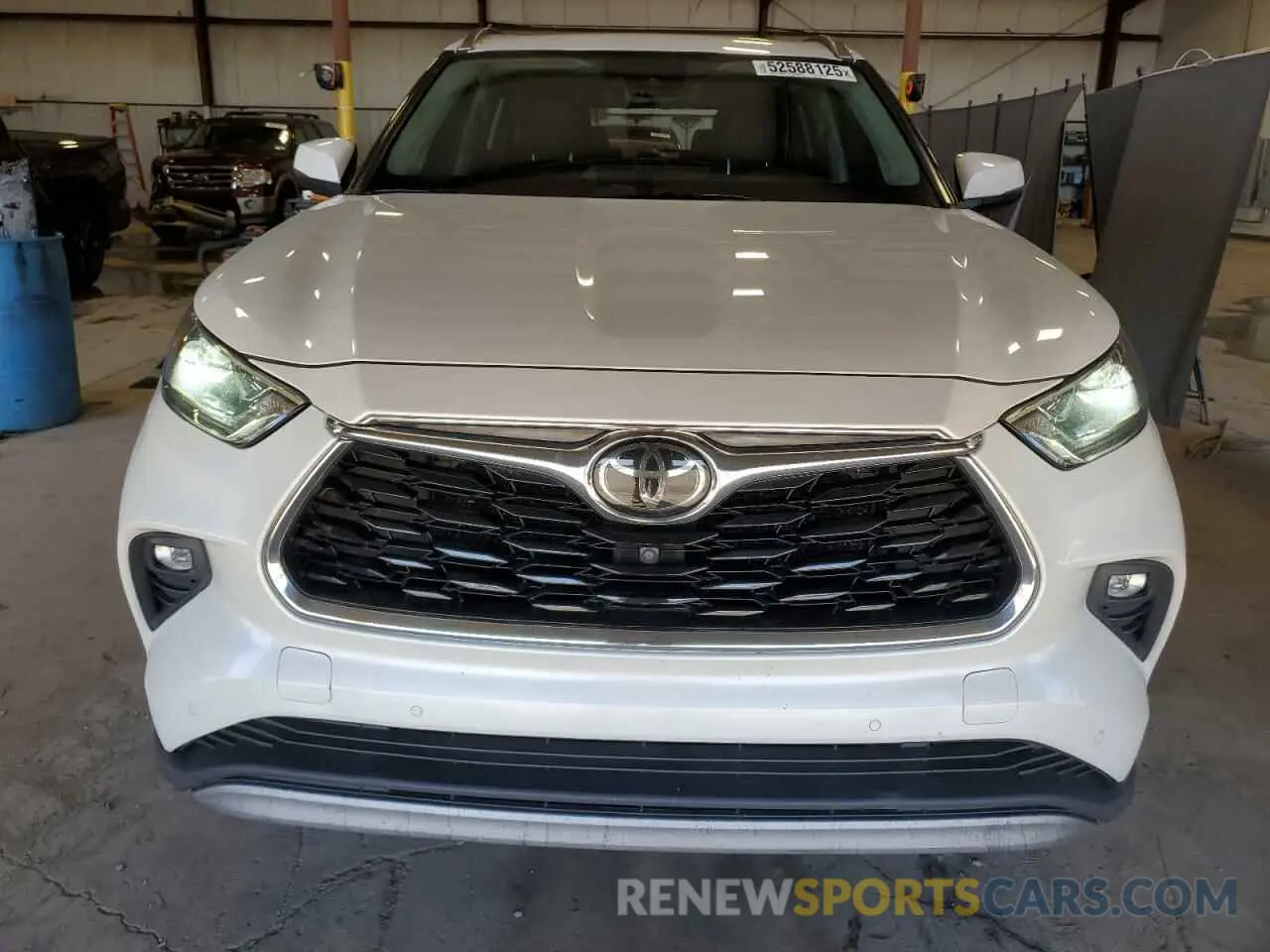 5 Photograph of a damaged car 5TDFZRBHXLS032592 TOYOTA HIGHLANDER 2020