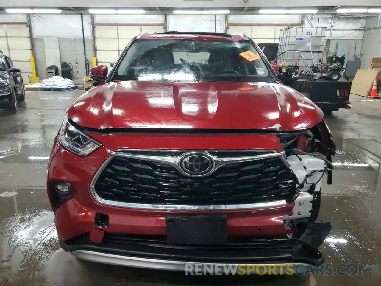 5 Photograph of a damaged car 5TDFZRBHXLS046489 TOYOTA HIGHLANDER 2020