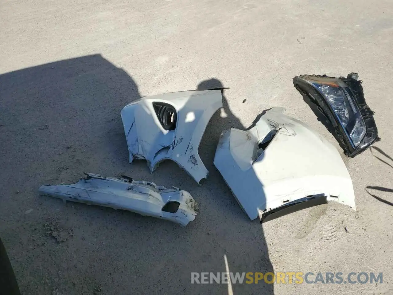 13 Photograph of a damaged car 5TDGARAH4LS501673 TOYOTA HIGHLANDER 2020