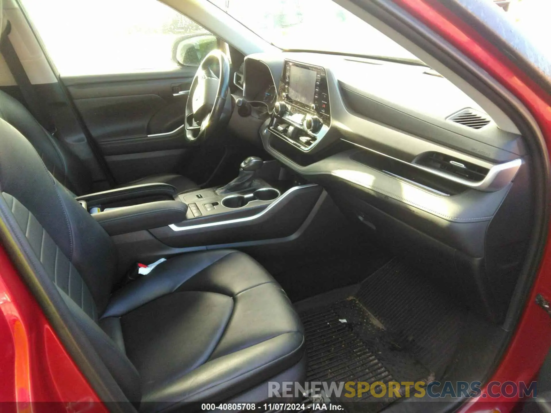5 Photograph of a damaged car 5TDGARAH8LS503216 TOYOTA HIGHLANDER 2020