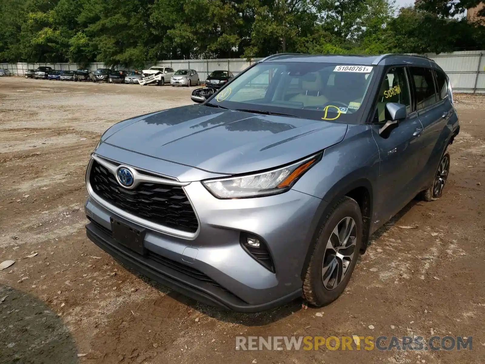 2 Photograph of a damaged car 5TDGBRCH0LS004355 TOYOTA HIGHLANDER 2020